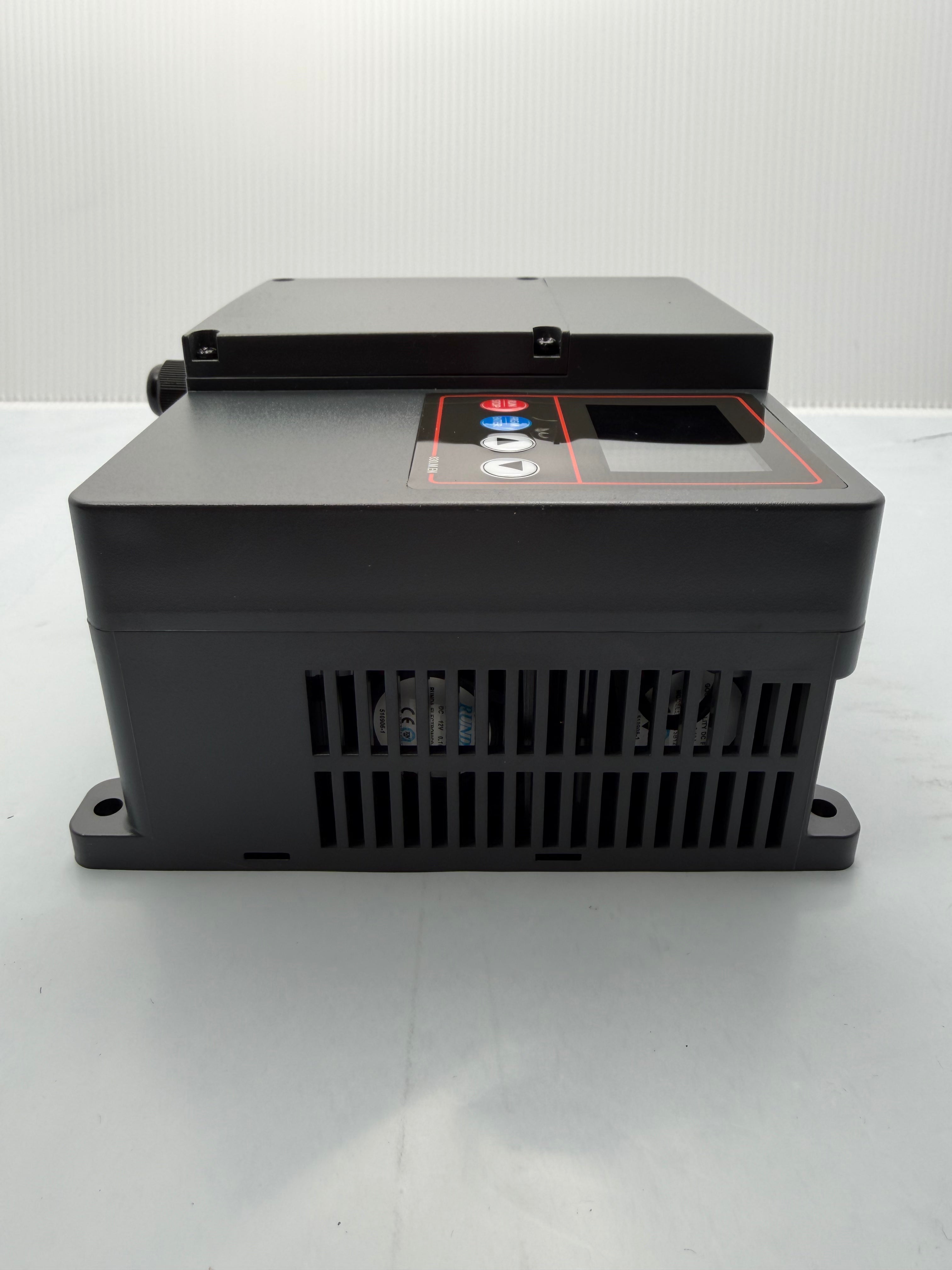 Frekvensomvandlare VFD 1,5 kW 230 V 1-fas till 3-fas