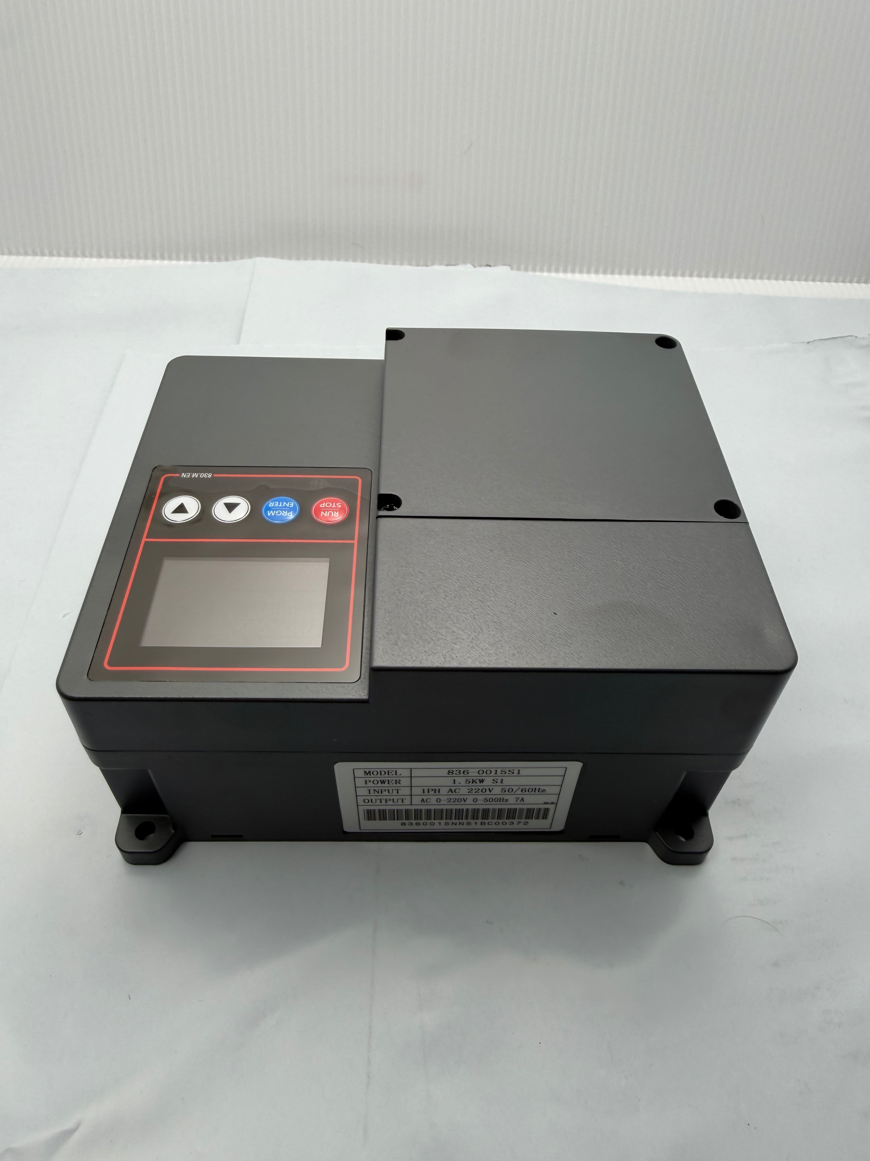 Frekvensomvandlare VFD 1,5 kW 230 V 1-fas till 3-fas