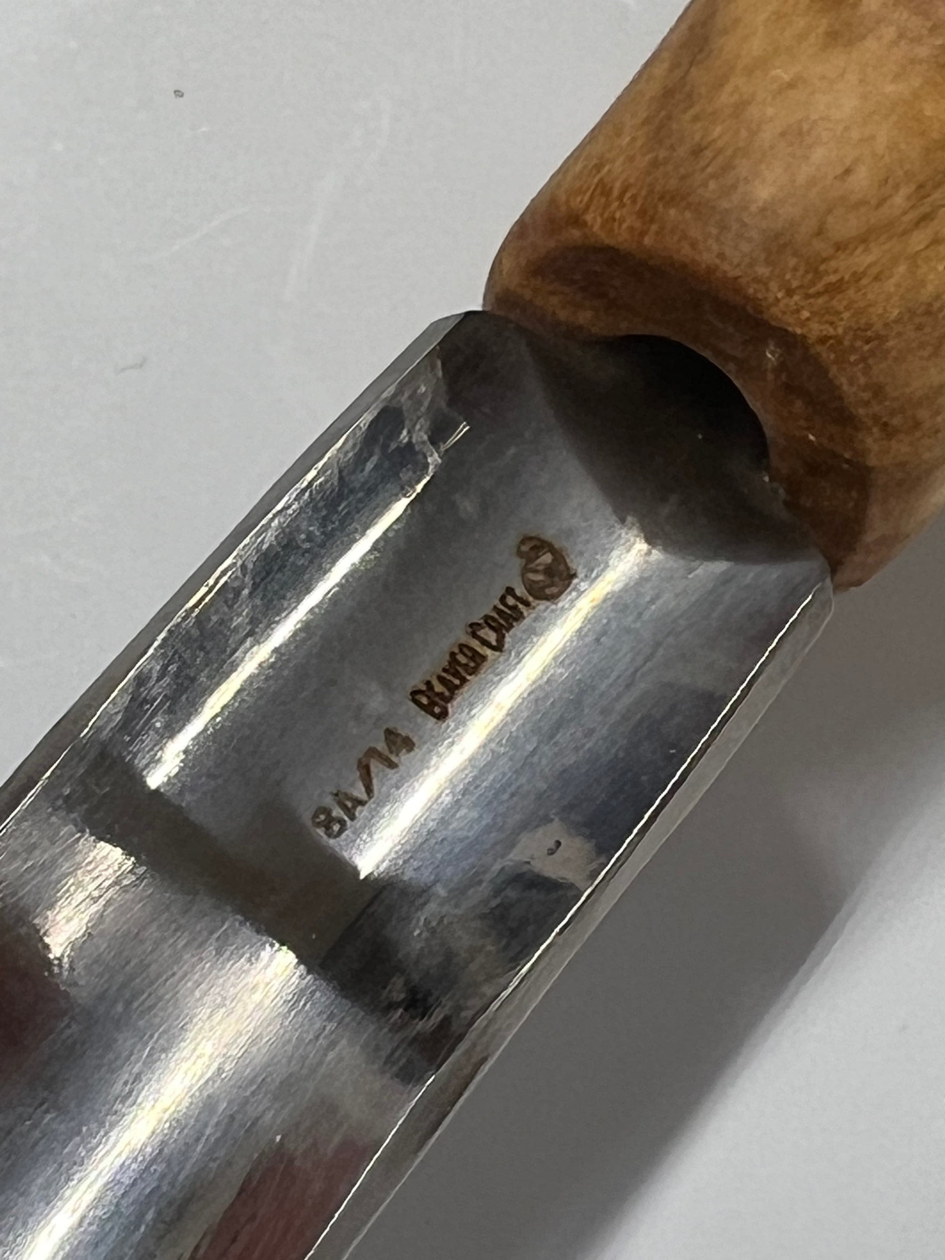 Wood carving iron 75x14mm bent rounded chisel P8a/14 w/ball handle