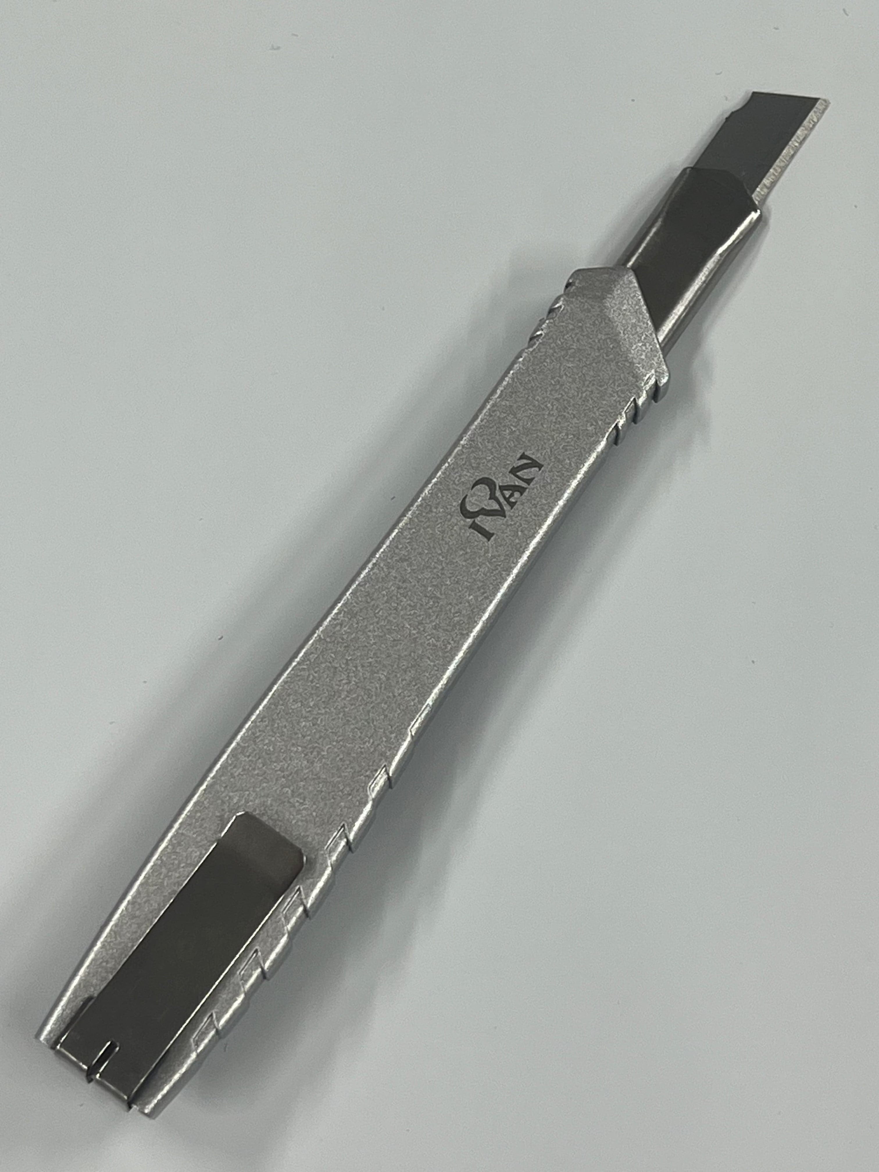 Universalkniv med justerbart blad (smal)