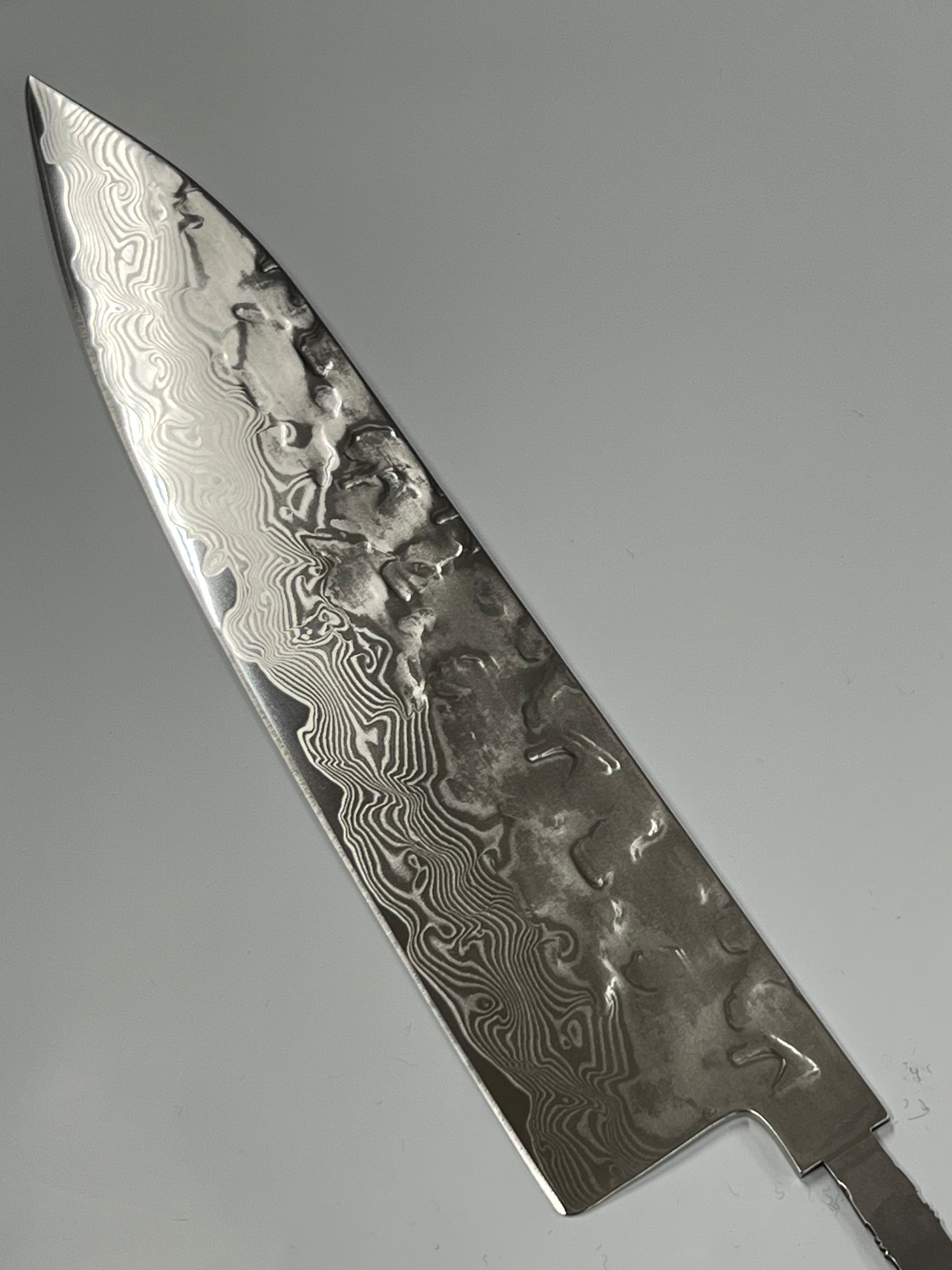 Kokkekniv 200mm VG-10 Polert Brute de forge Damaskus