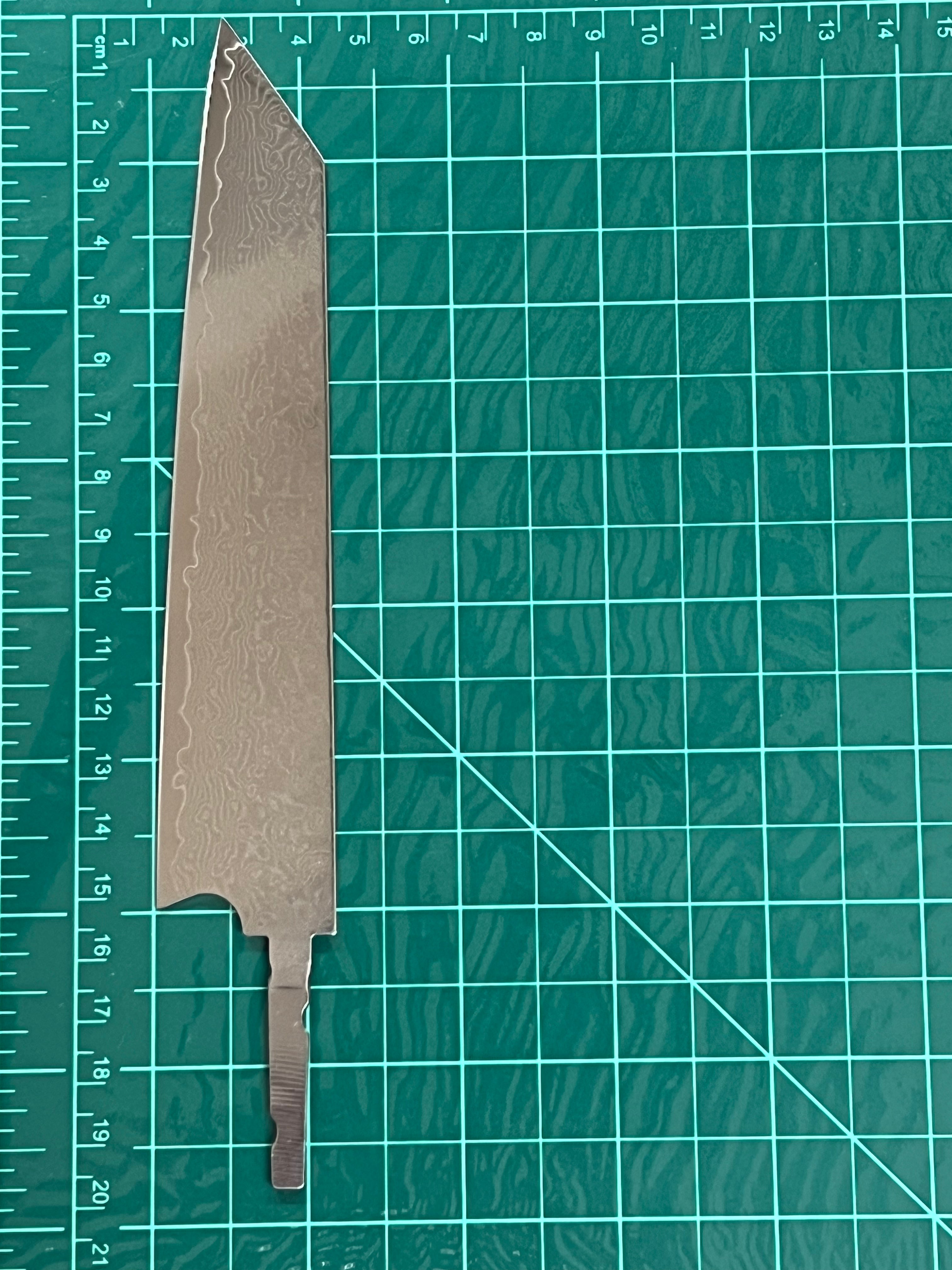 107mm Kitchen knife - VG10 Damask