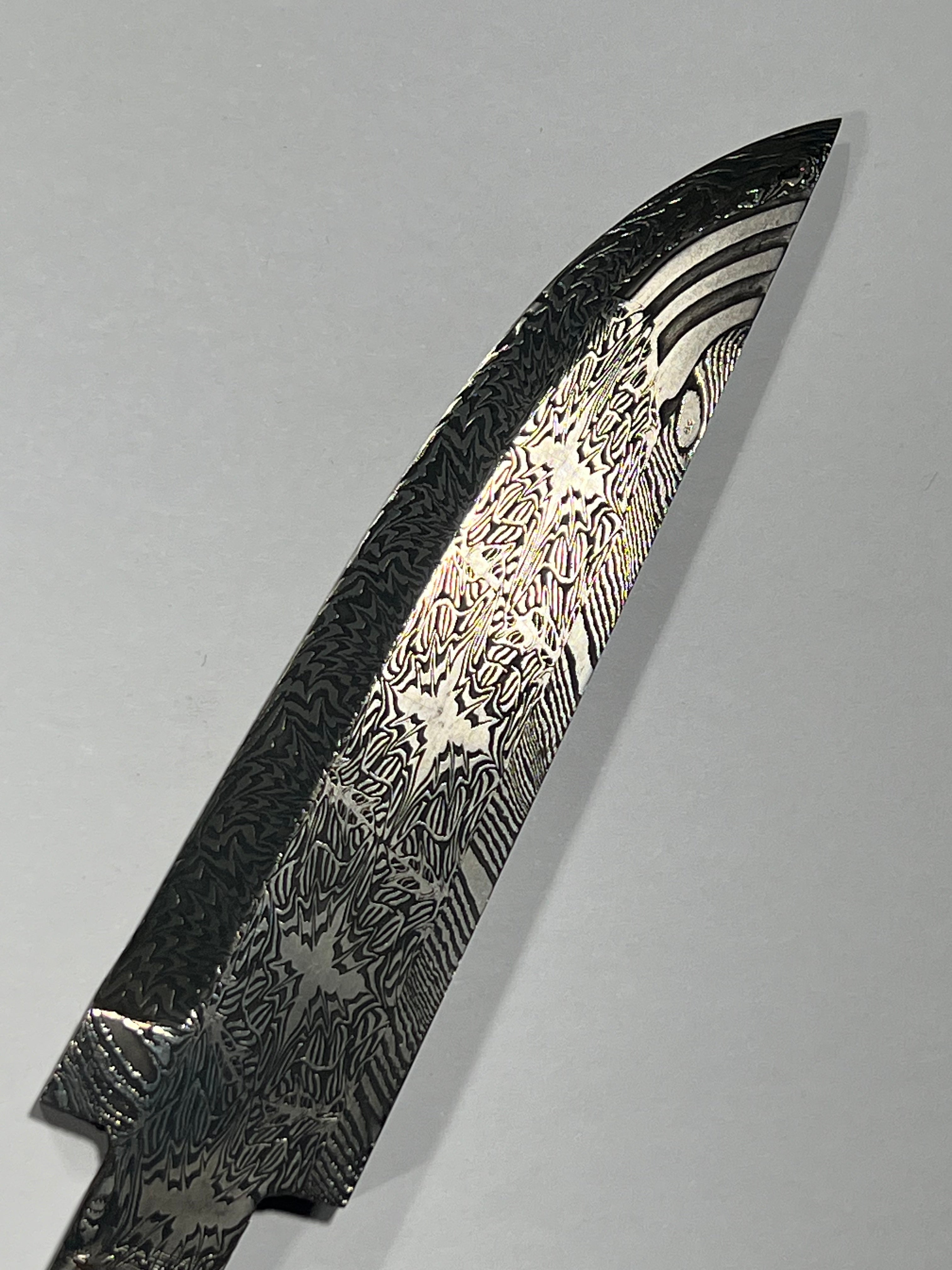 Frode Misund Damask Leaf