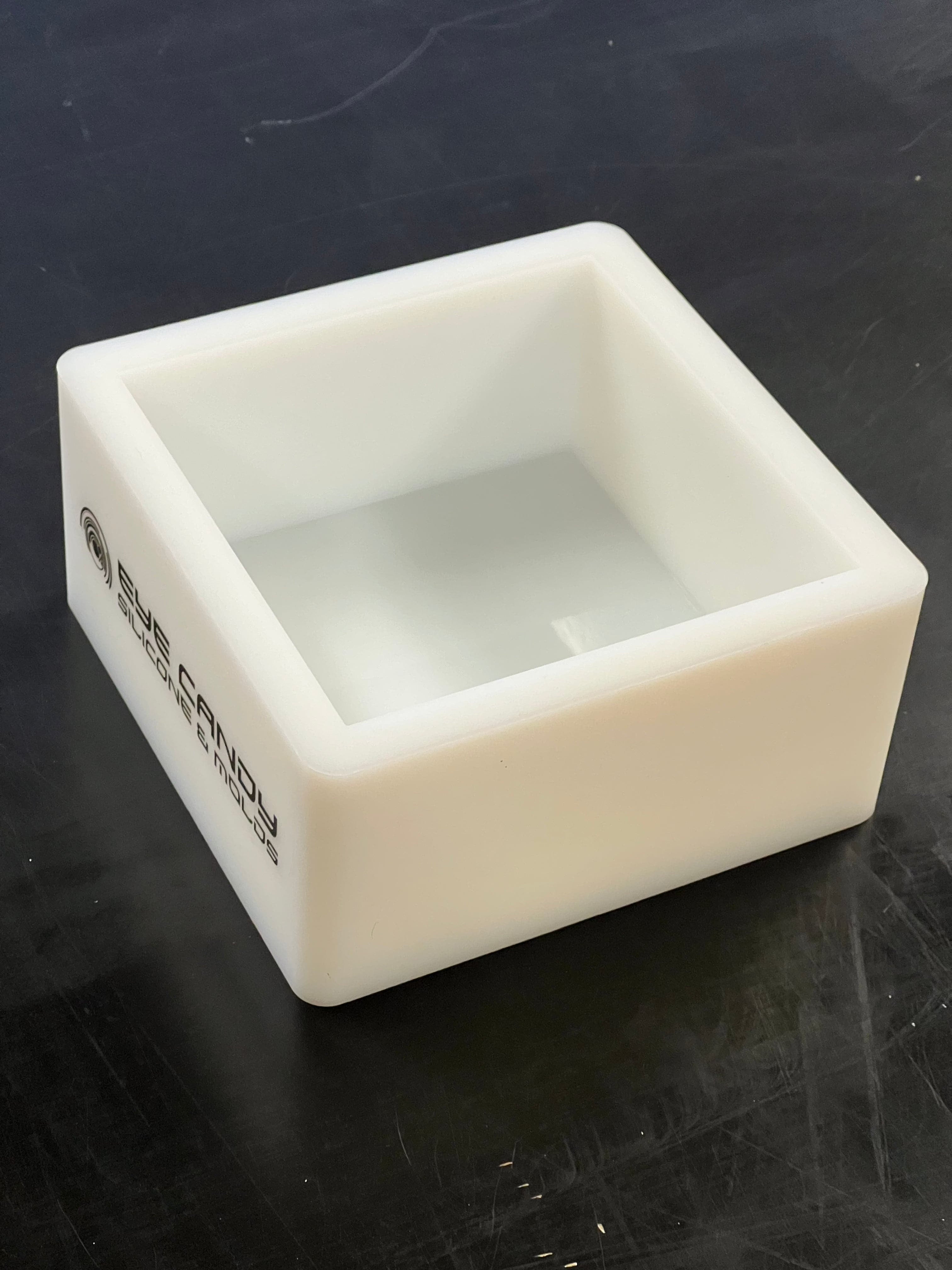 Silikonform fyrkantig (152x152x76mm)