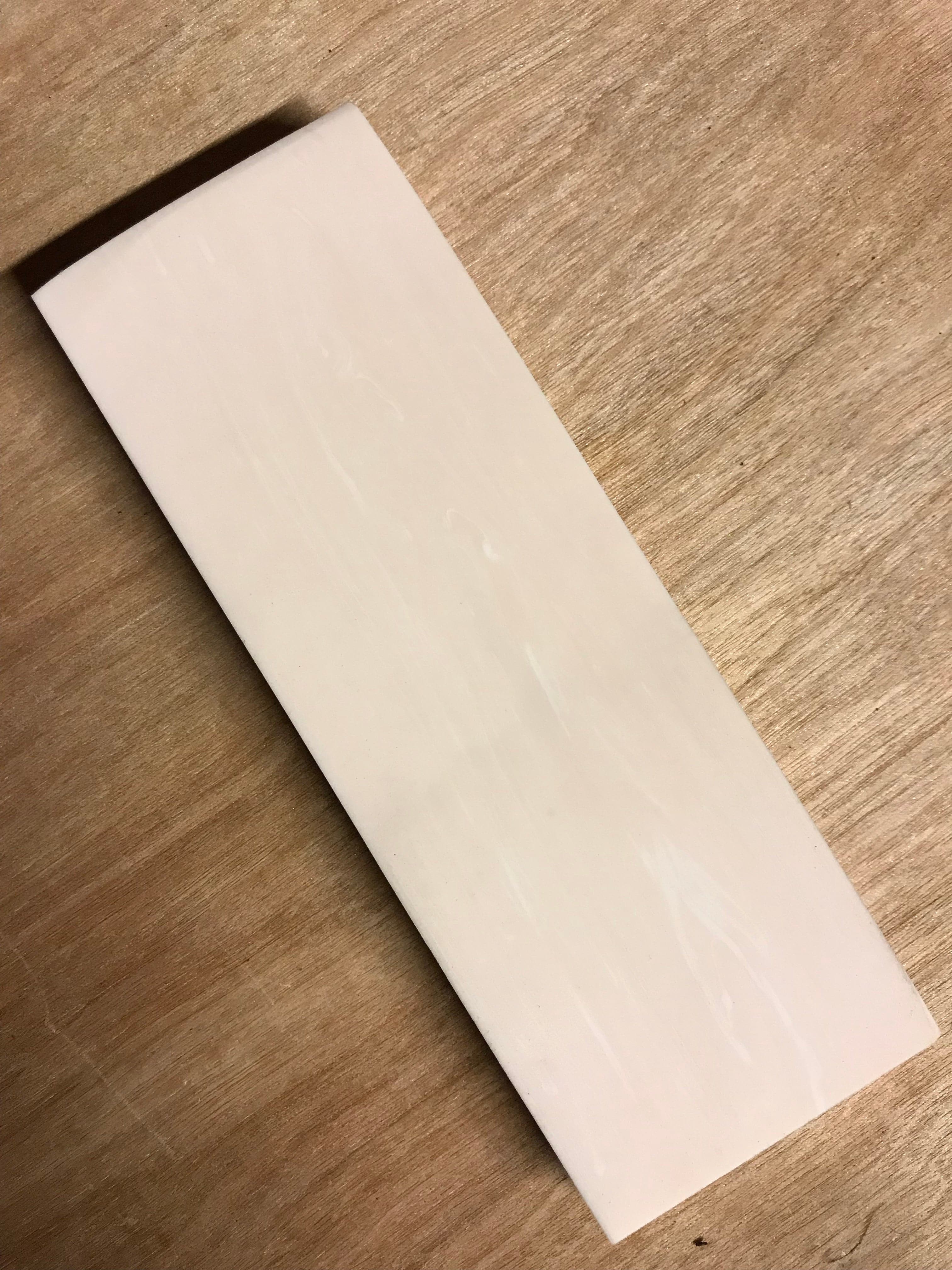 Elforyn - Mönstrad Elfenben - Tallrik 10x42x120