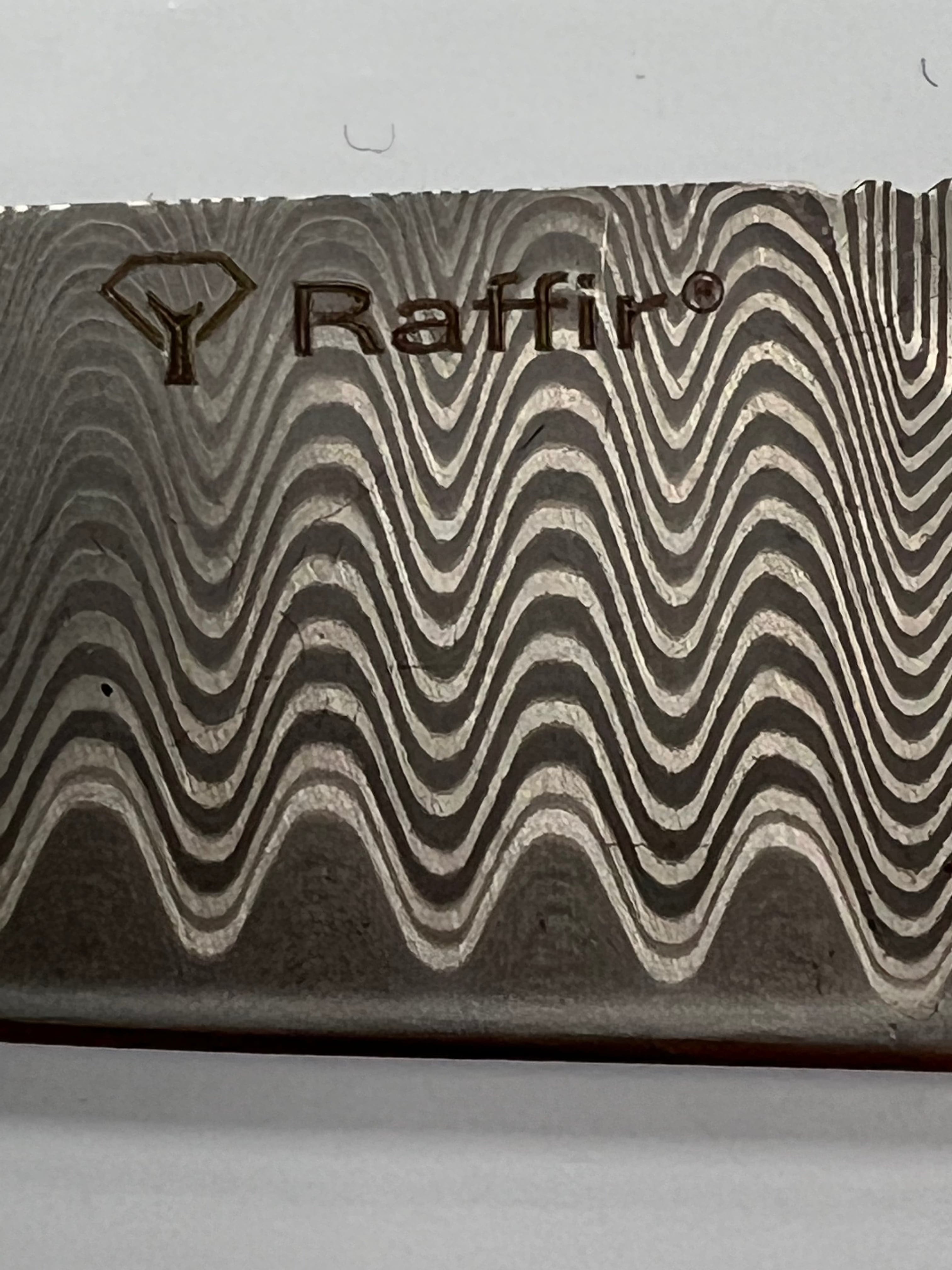 Gentleman Folding knife set Ladder damask