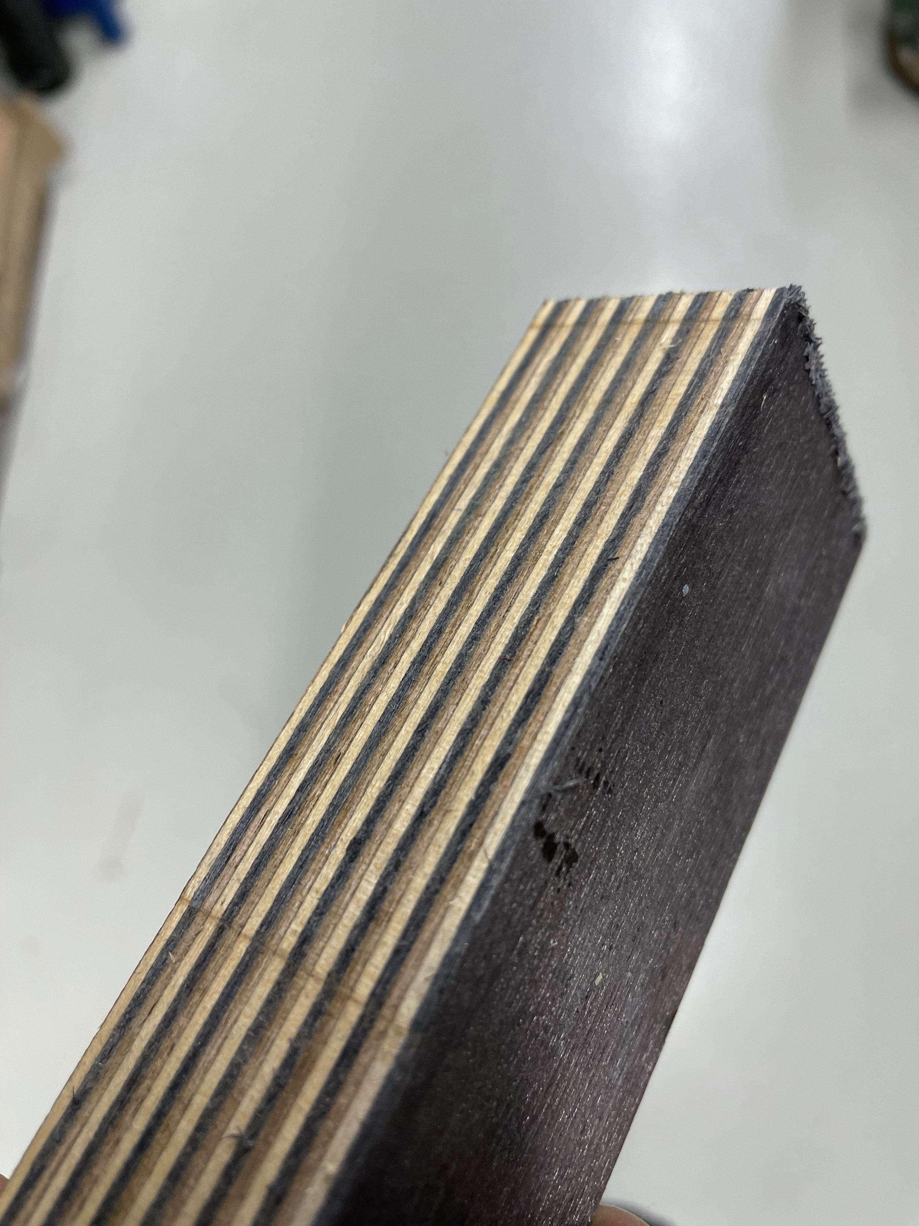 Lawood Plate - Laminert og farget skaftemne