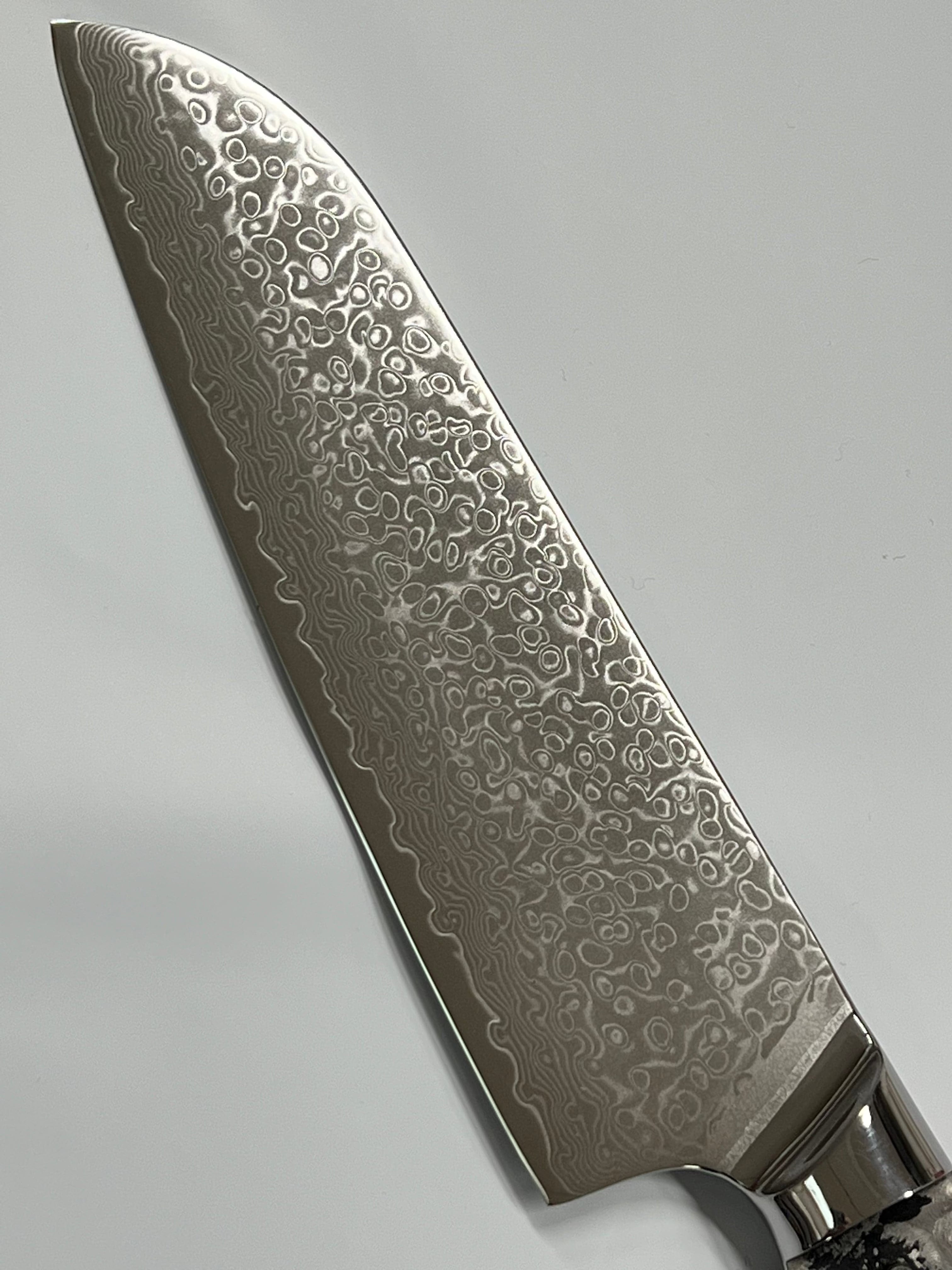 Santoku - VG10 Damask Kockkniv 20 cm full tånge med hölster