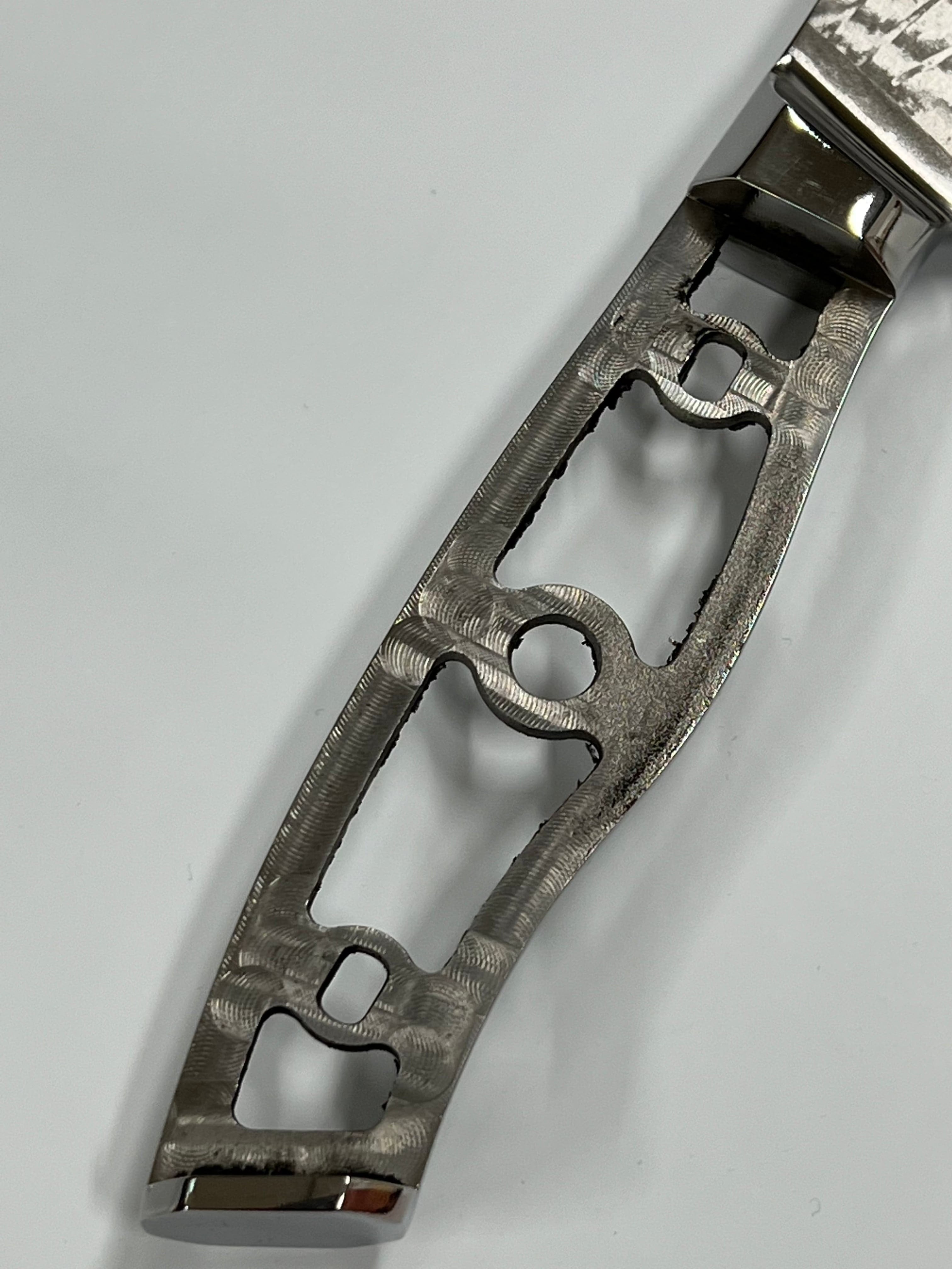 Santoku - AUS10 Damask Chef's knife 8" full tang with sockets