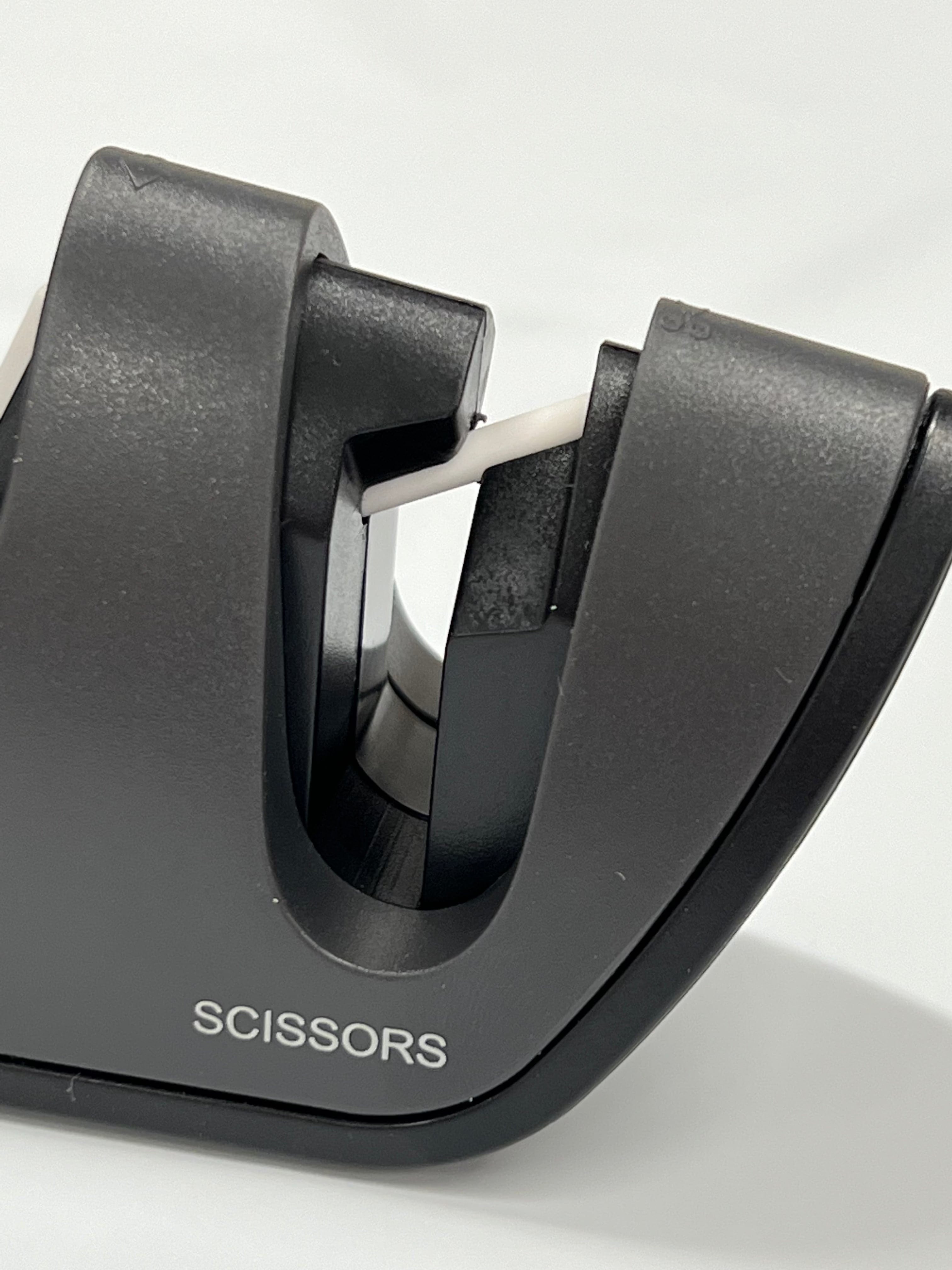 Fast knife sharpener with adjustable angle RISAM RM023
