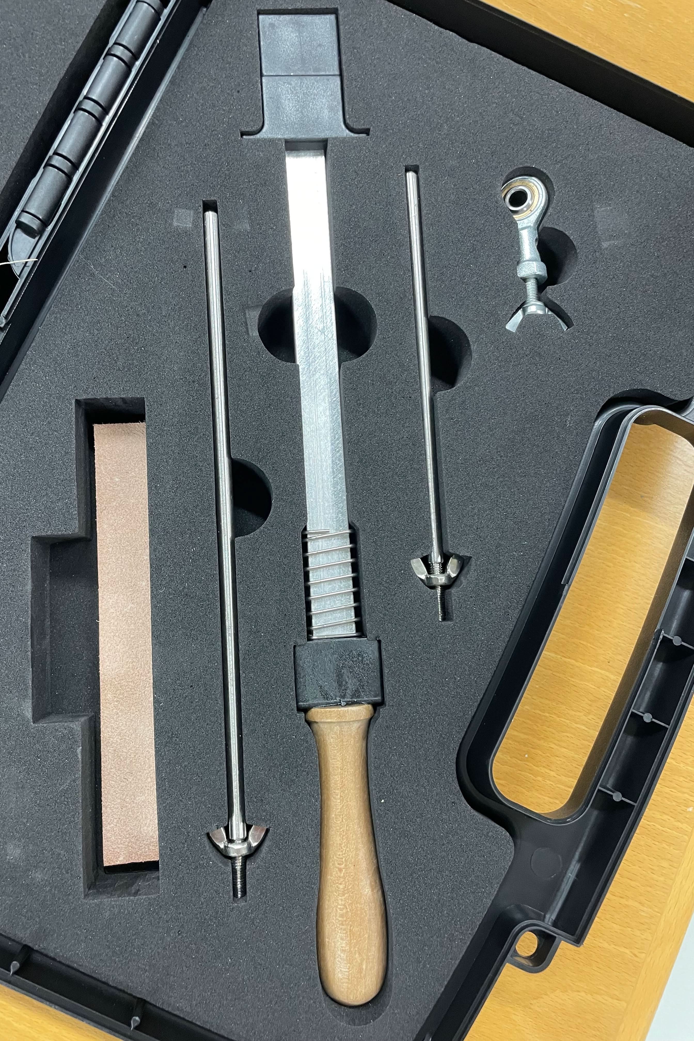 SwiftEdge Cross: Knivslipesystem med justerbar vinkel og diamantbryner