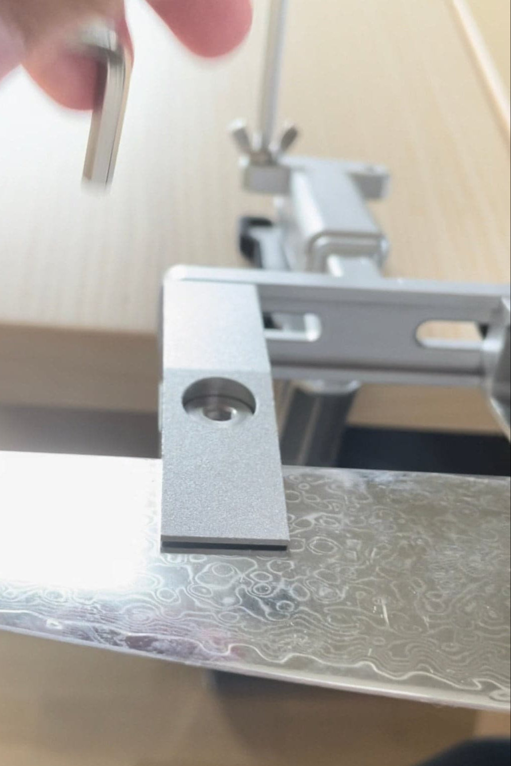 SwiftEdge Cross: Knivslipesystem med justerbar vinkel og diamantbryner