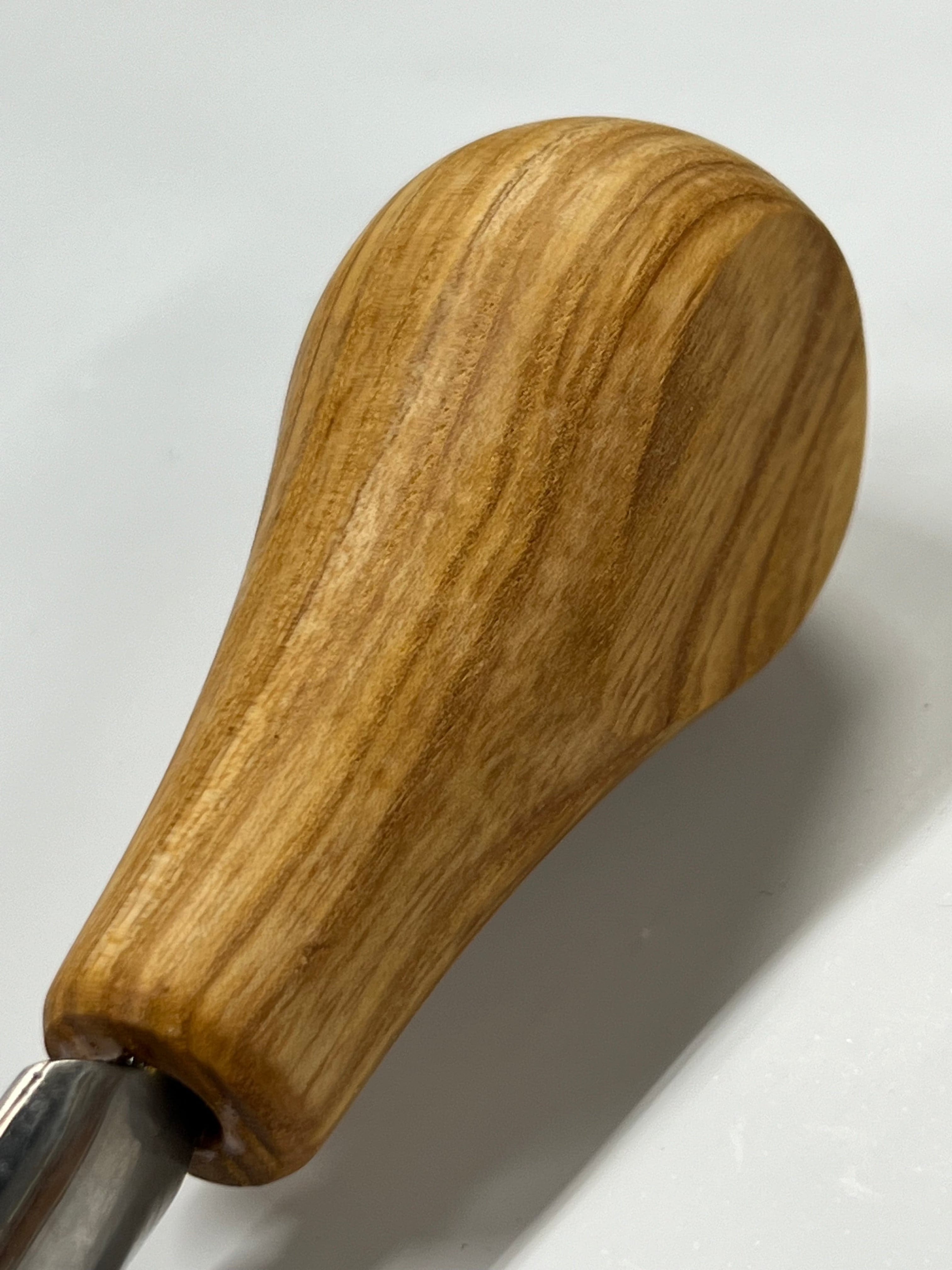 Träsniderijärn 75x14mm böjd rundad mejsel P8a/14 med kulhandtag