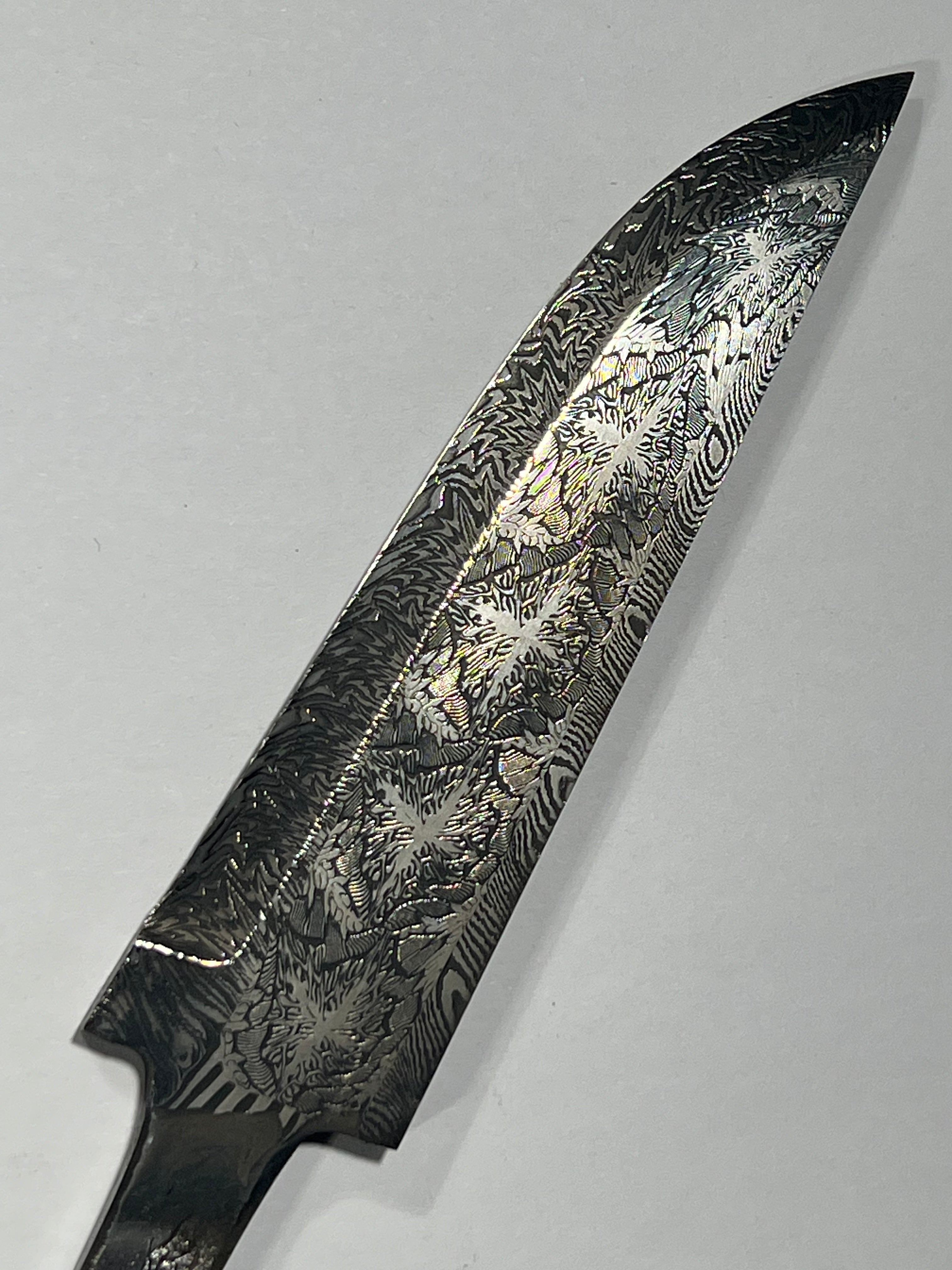 Frode Misund Damask Leaf