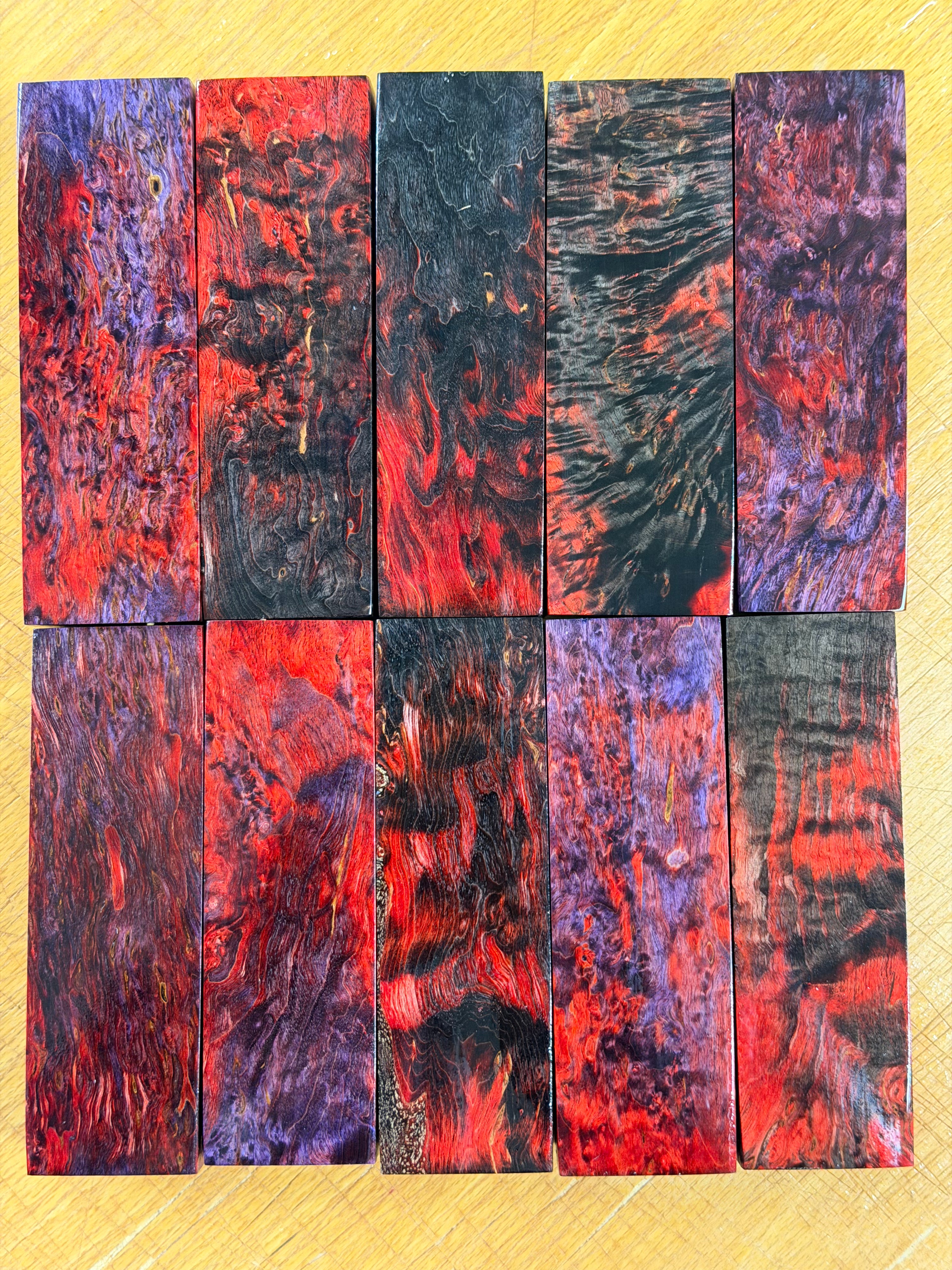 Masurisk björk Karelsk rödsvart (stabiliserad)