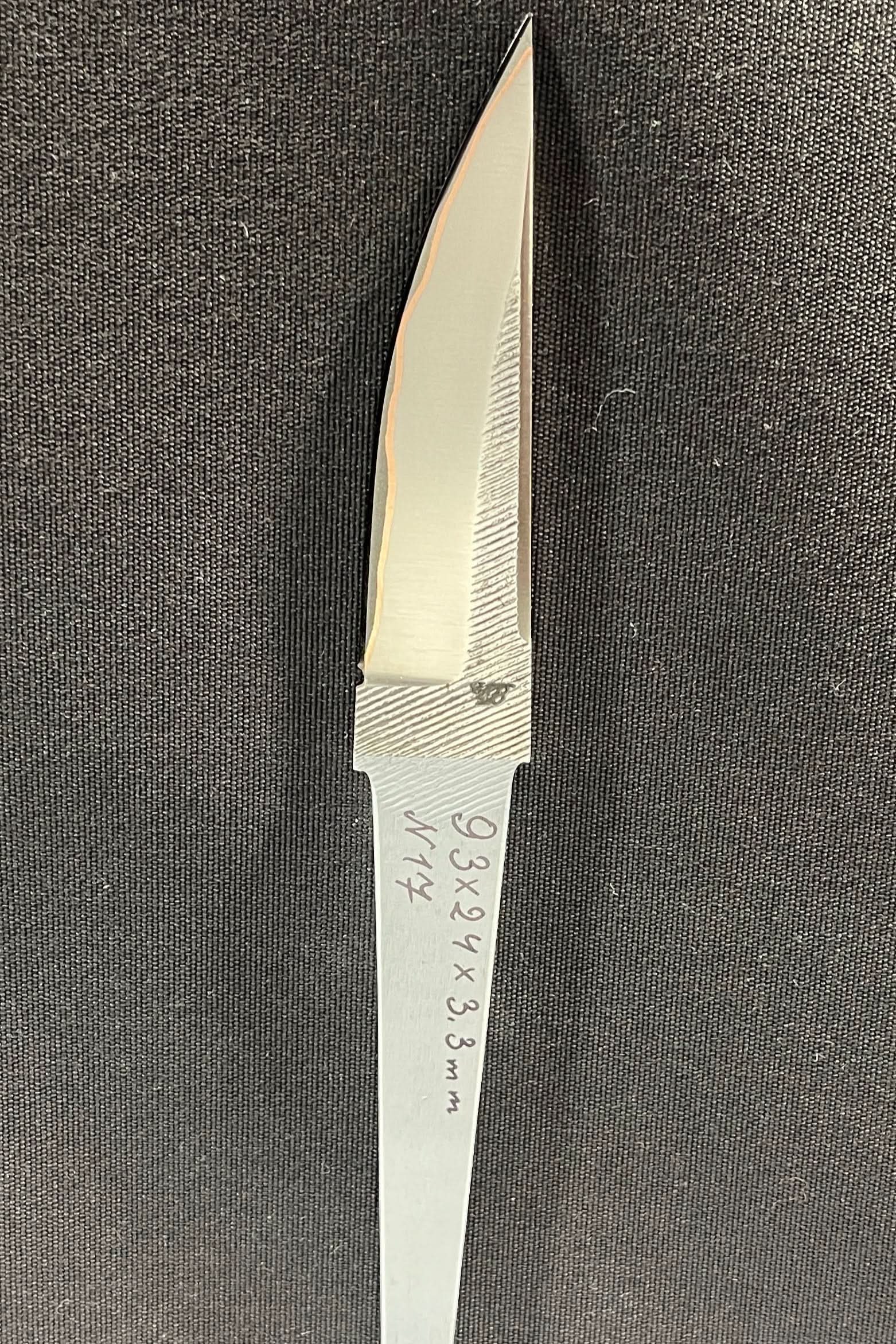 Hand-forged laminated knife blade - Copper San Mai - Vladyslav Chulan VCSM No. 17