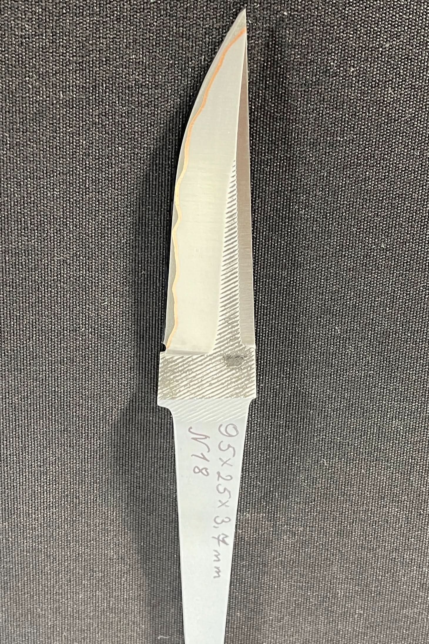 Hand-forged laminated knife blade - Copper San Mai - Vladyslav Chulan VCSM No. 18