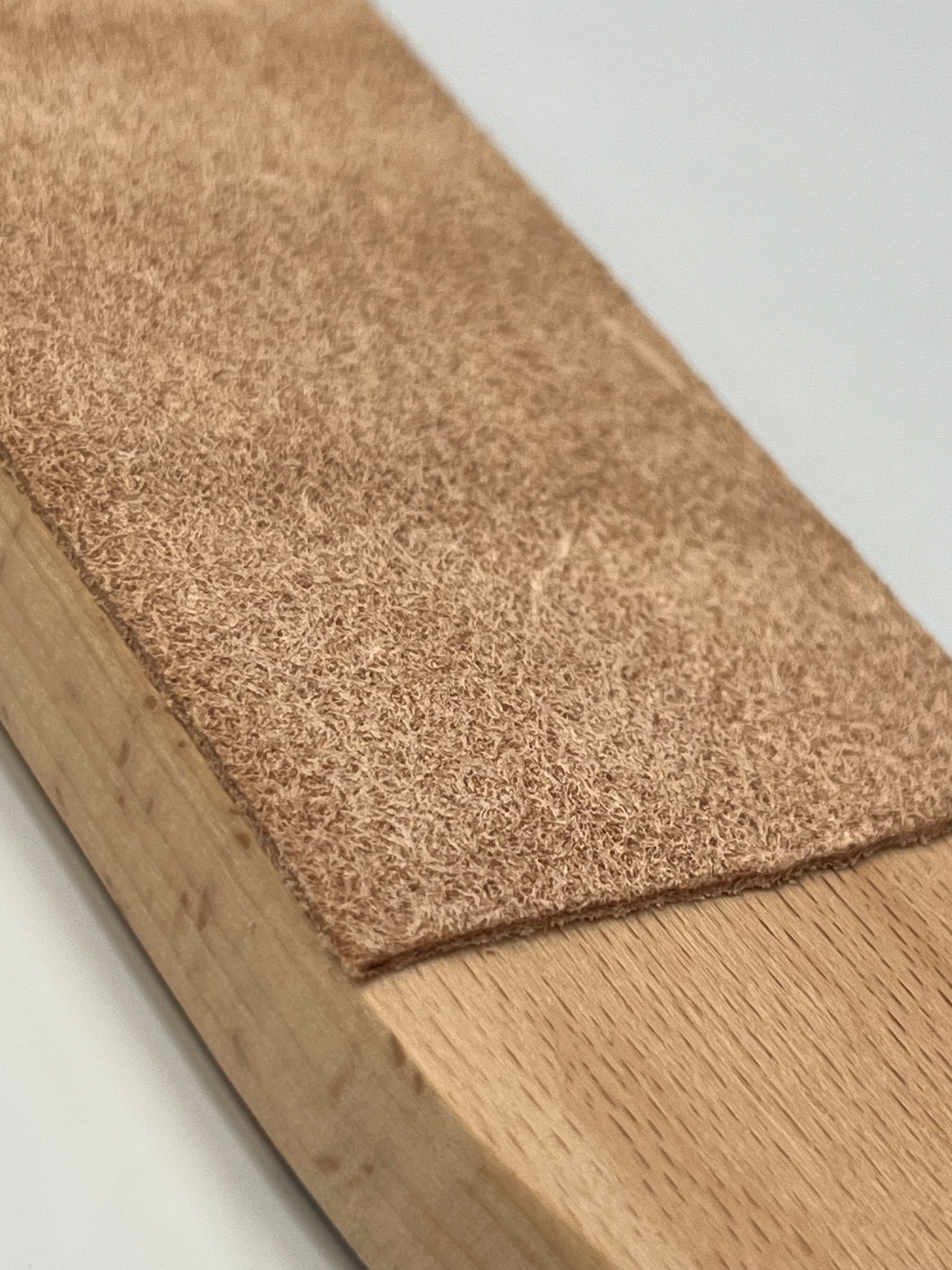 Double-sided leather strap on wooden base RW054-B