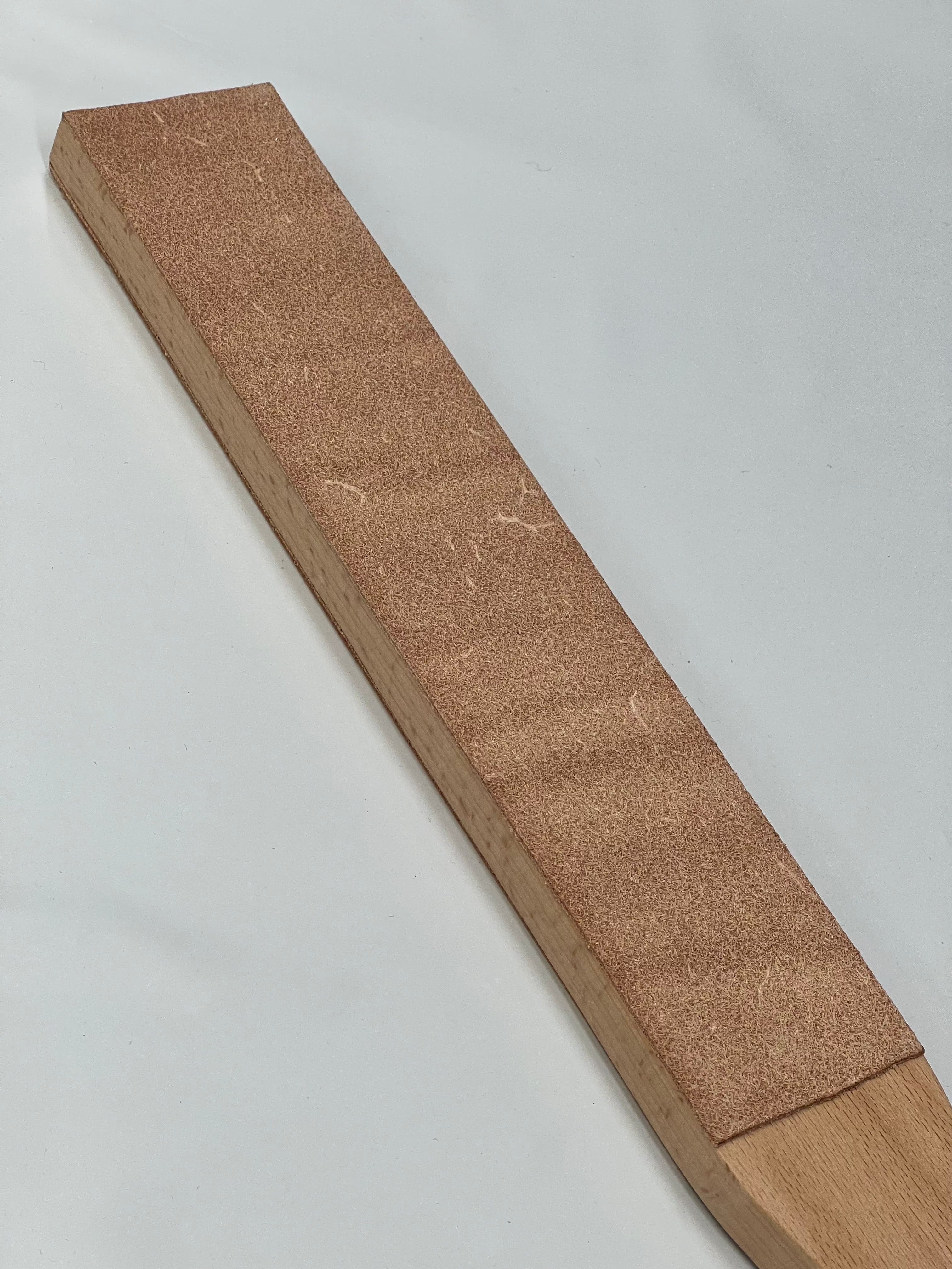 Double-sided leather strap on wooden base RW054-B